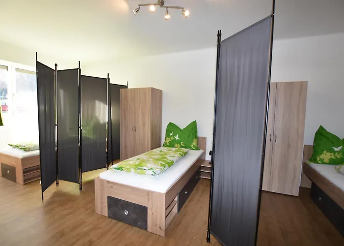 Appartamento Perfekt Fuer Gruppen, 5 Einzelbetten Graz